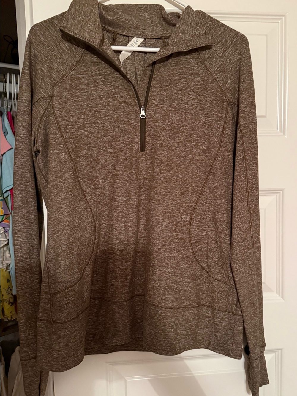 lululemon athletica olive green Heather Lightweight Pullover